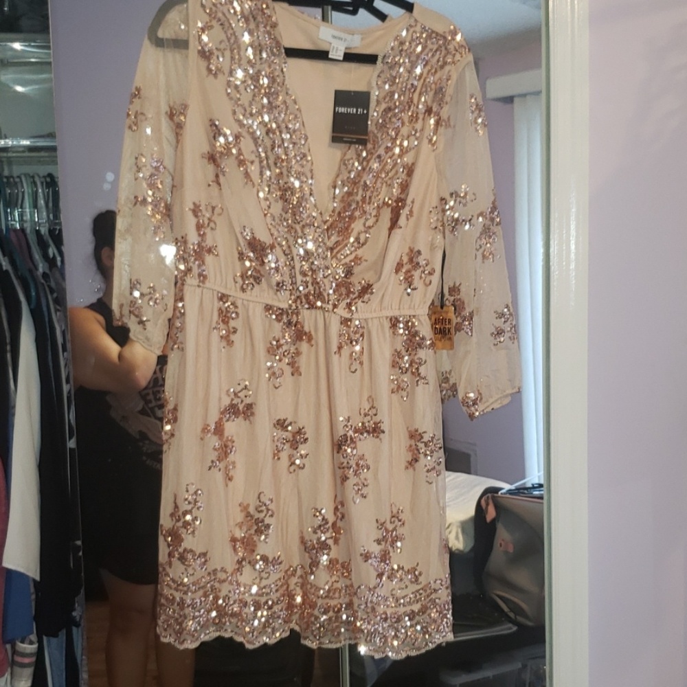Forever21 Plus Rose Gold Sequin Dress Size 2X